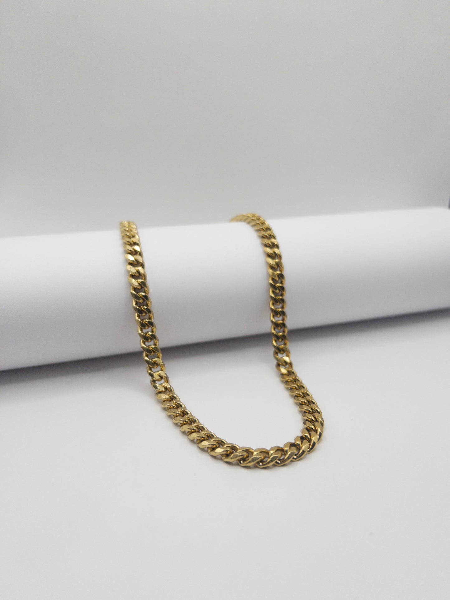 CADENA CUBANA HOMBRE ORO LAMINADO 18K