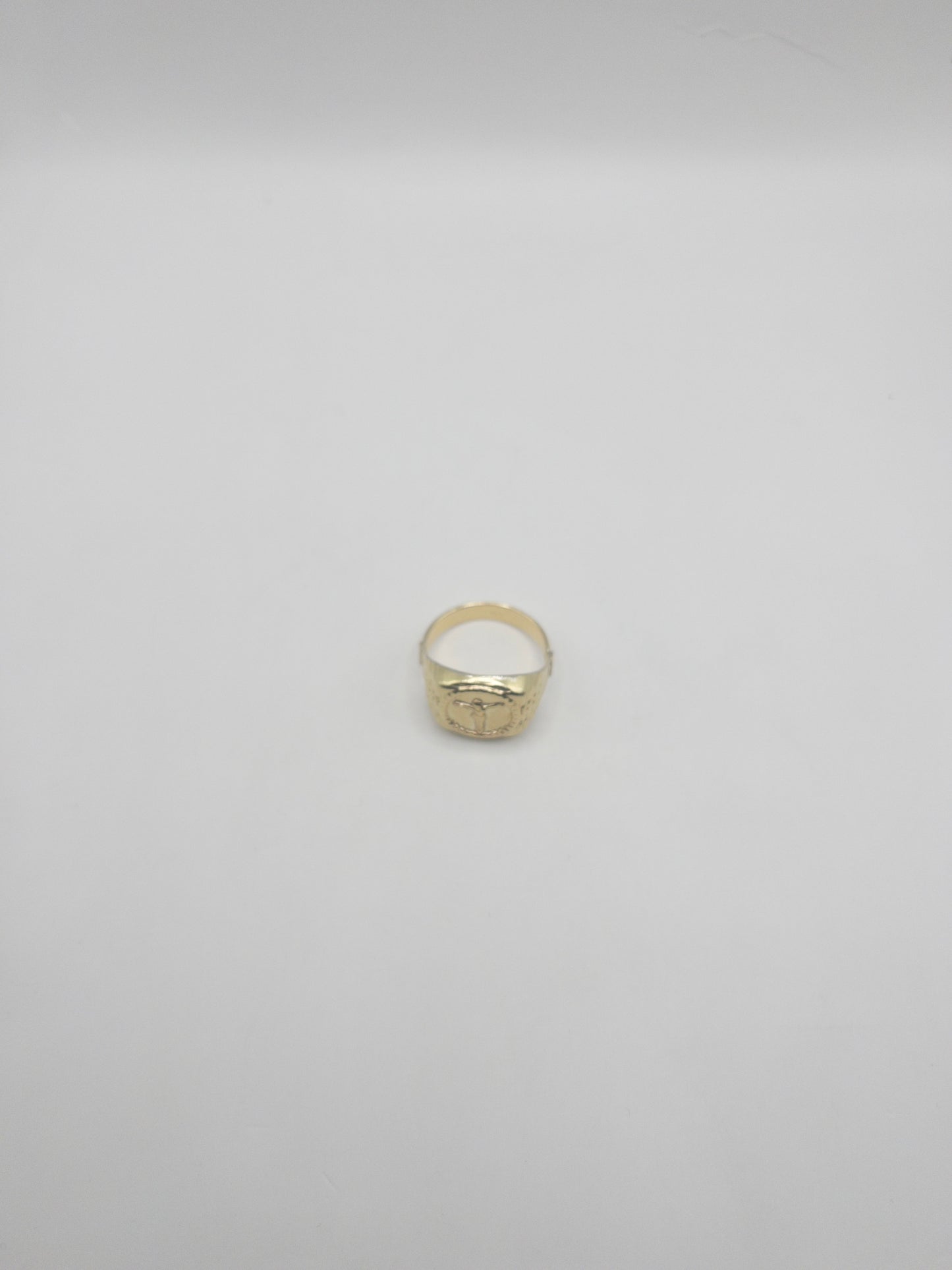 ANILLO CRISTO TALLA 10 ORO LAMINADO 18K
