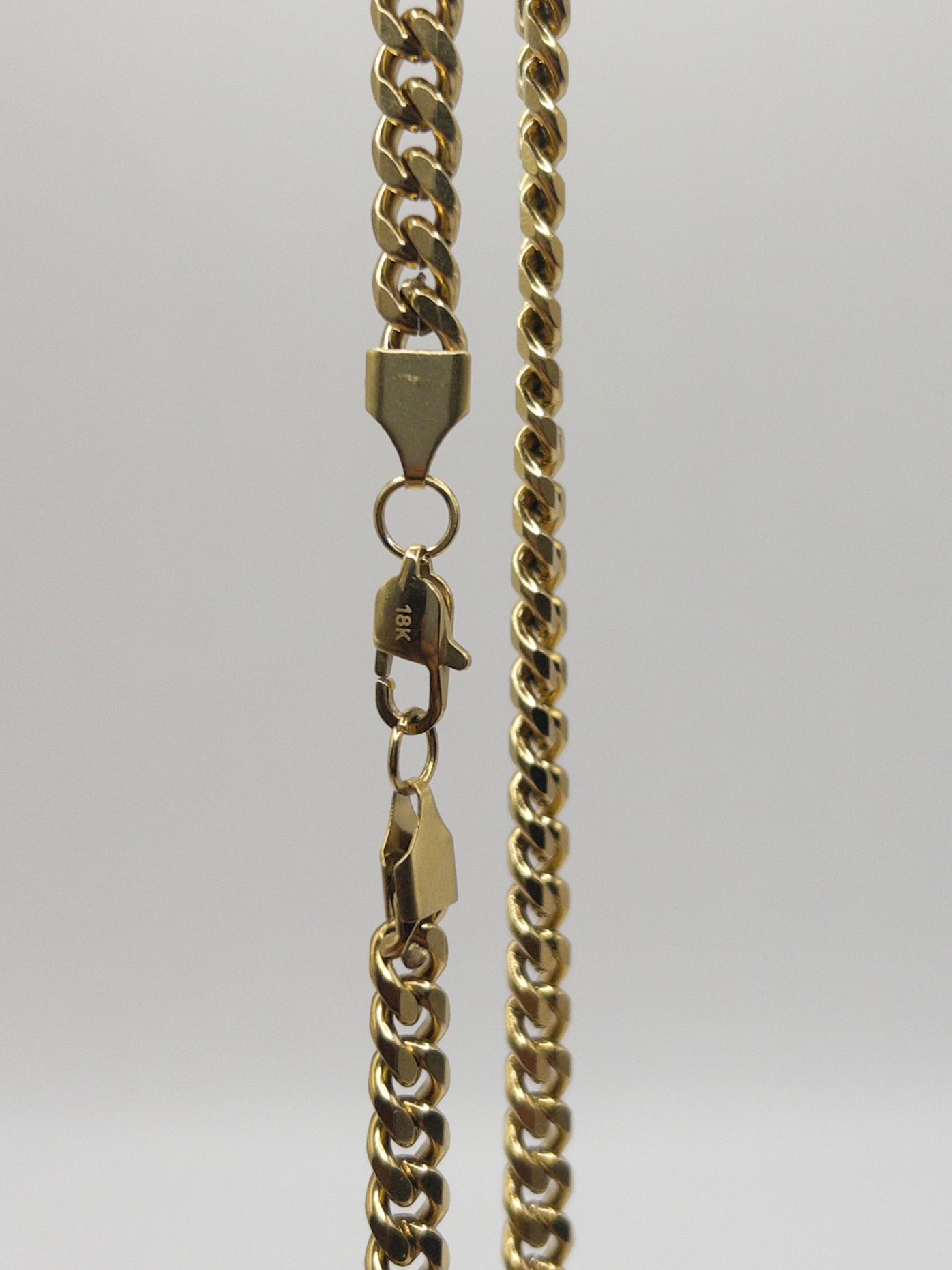 CADENA CUBANA HOMBRE ORO LAMINADO 18K