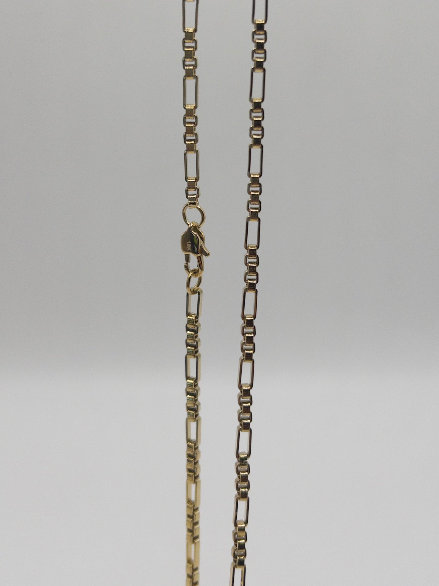 CADENA CUBOS MUJER ORO LAMINADO 18K